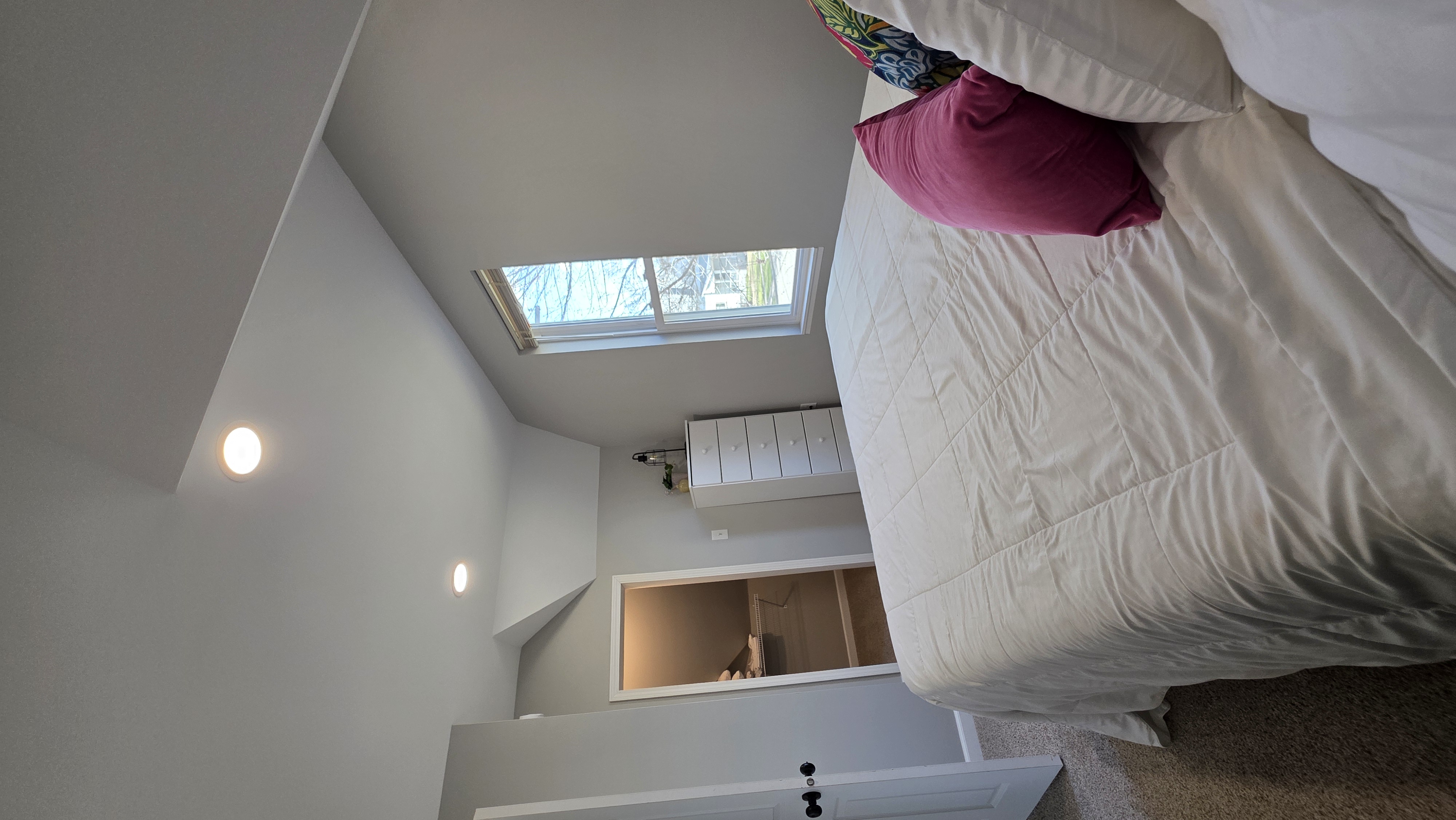 Bedroom 4 Walk-in Closet
